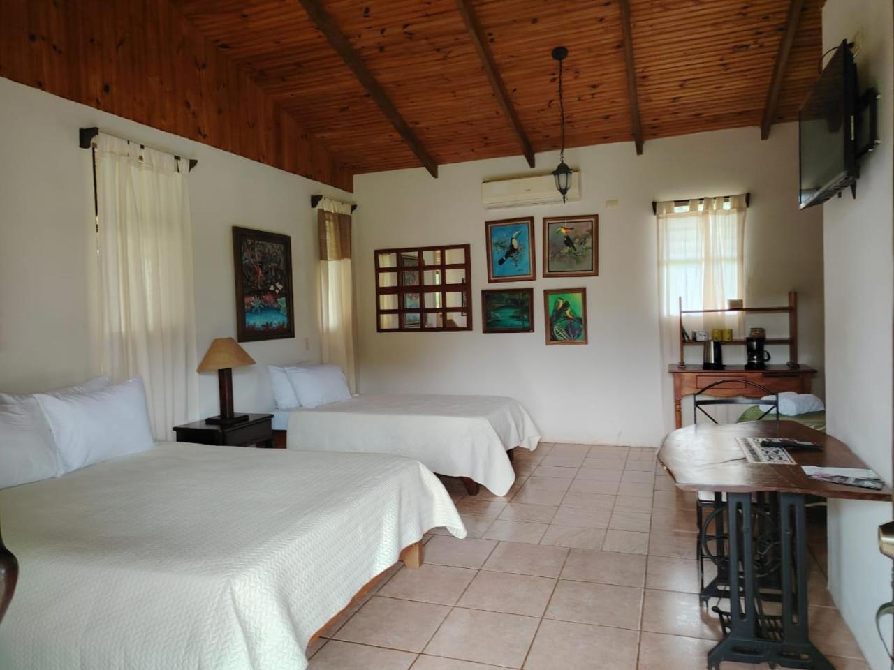 Hotel Cacao Río Celeste Bijagua Exterior foto