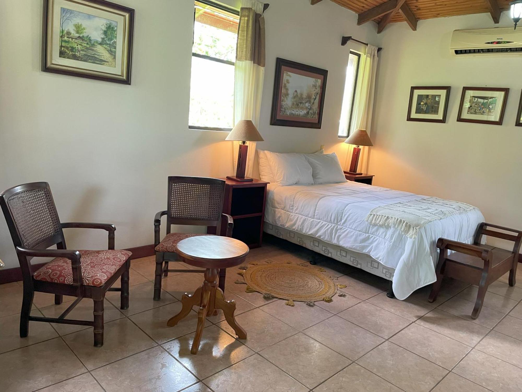 Hotel Cacao Río Celeste Bijagua Habitación foto