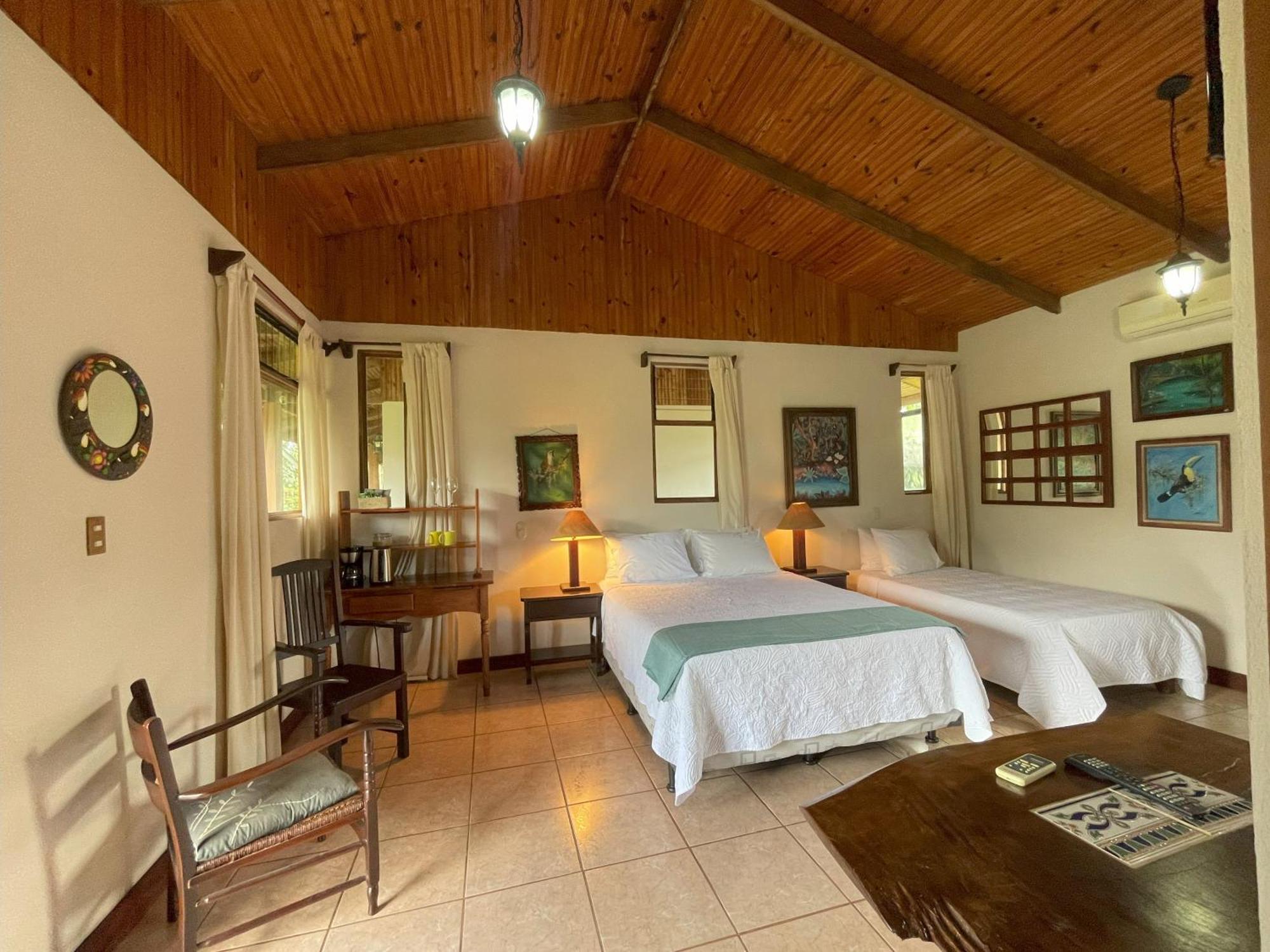 Hotel Cacao Río Celeste Bijagua Habitación foto