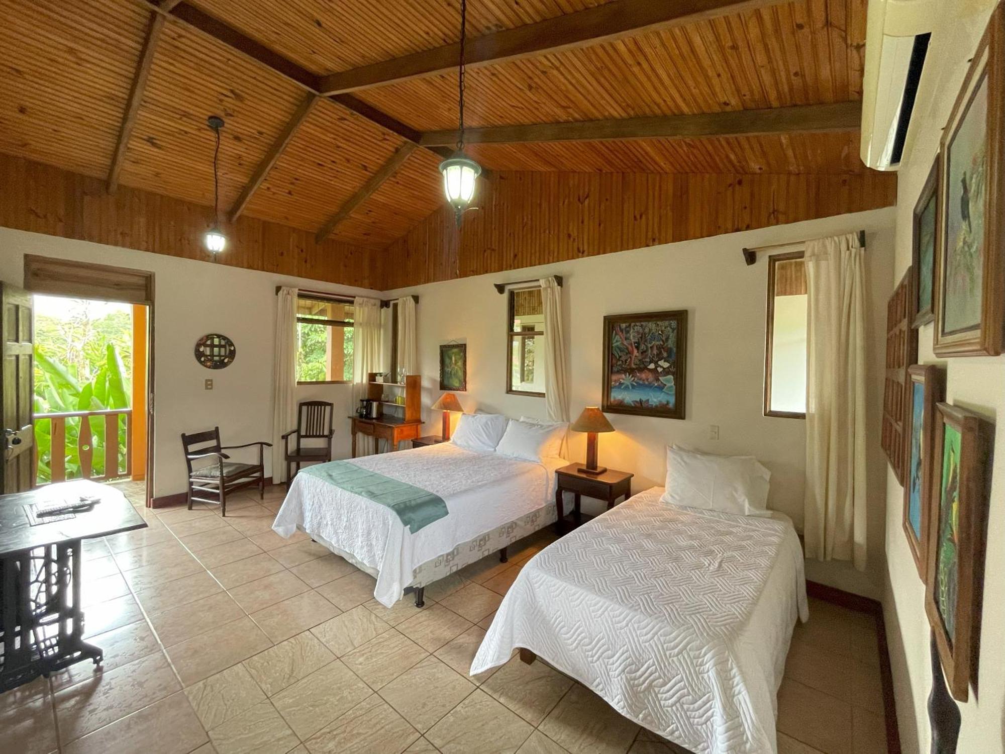Hotel Cacao Río Celeste Bijagua Habitación foto