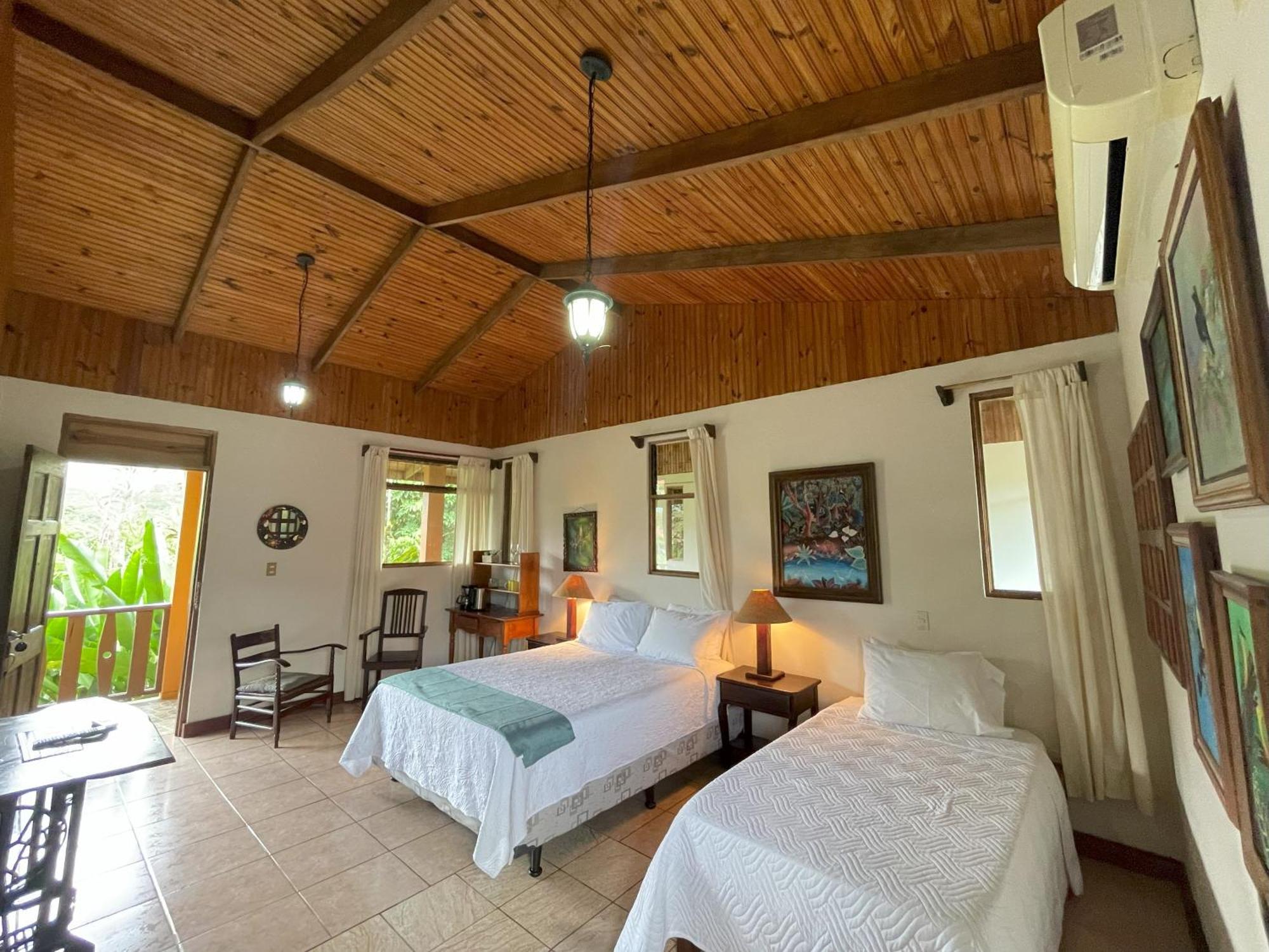 Hotel Cacao Río Celeste Bijagua Exterior foto